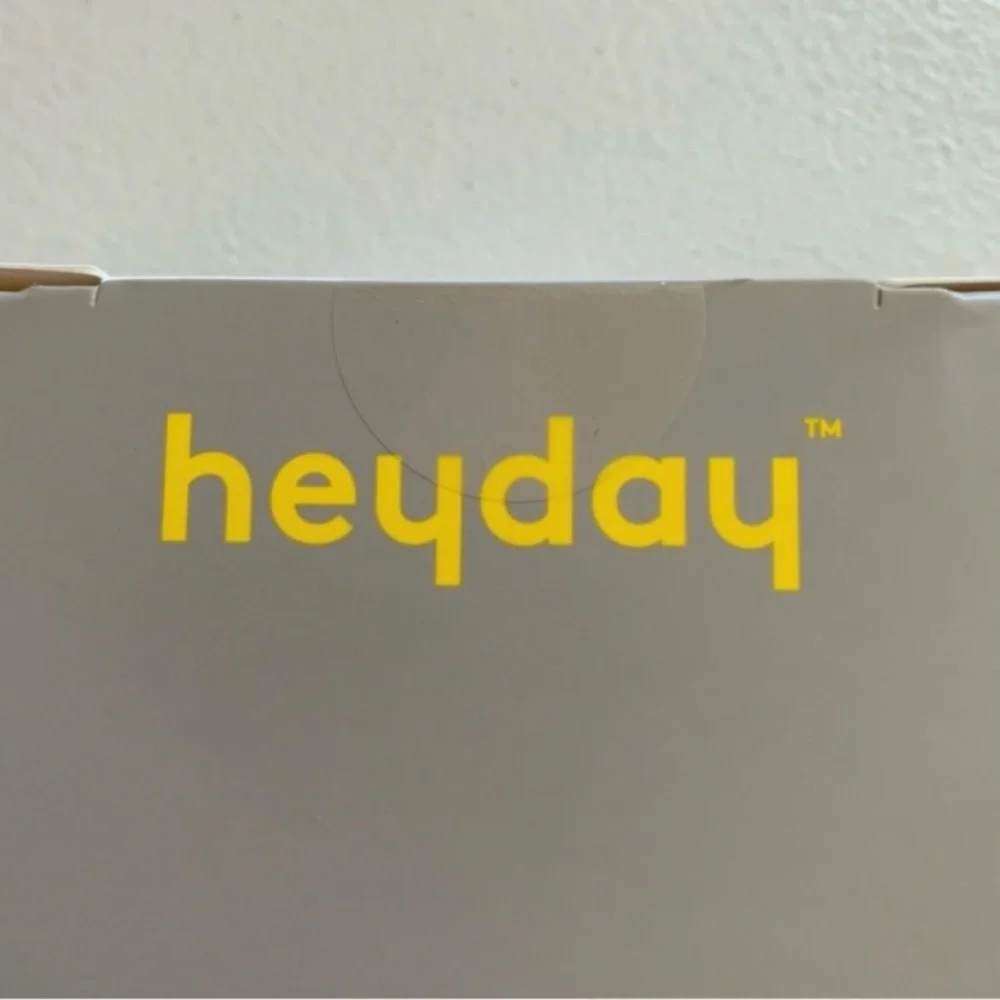 NEW IN BOX! Heyday Bold Neon Coral Band for FITBIT‎ Versa